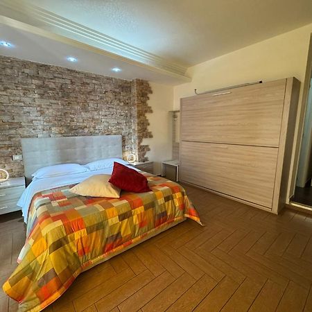 B&B Palazzo Del Toro Montesilvano Exterior photo